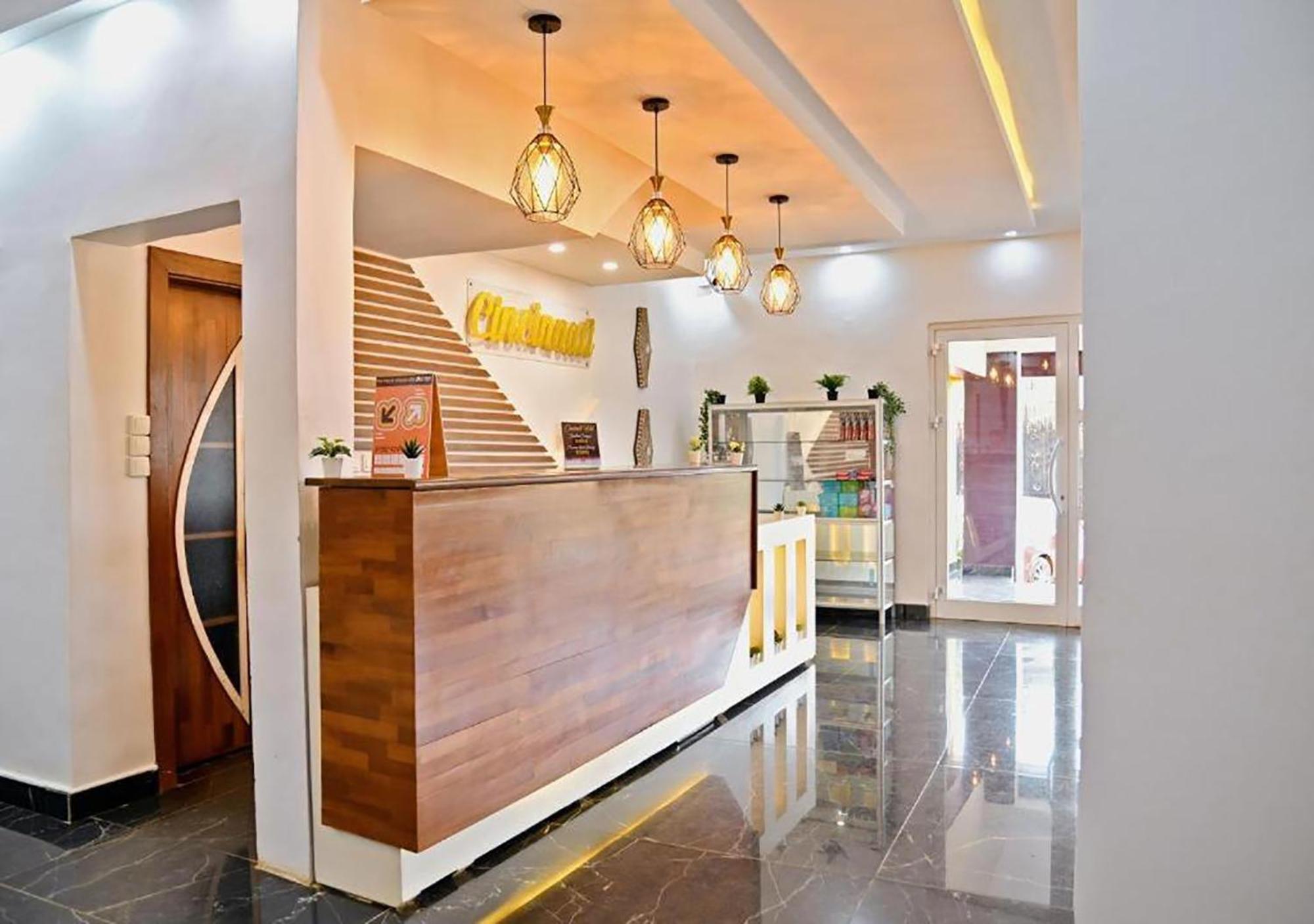 Cincinnati Hotel Yaoundé Екстериор снимка